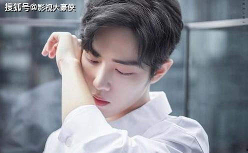 肖战坐等吃瓜图片